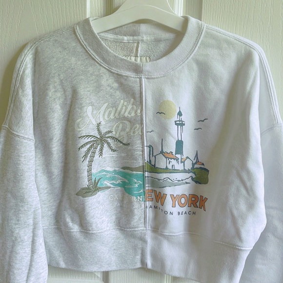 Abercrombie and Fitch lounge crew Sweatshirt - Picture 3 of 4